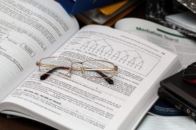 Learning economics and finance